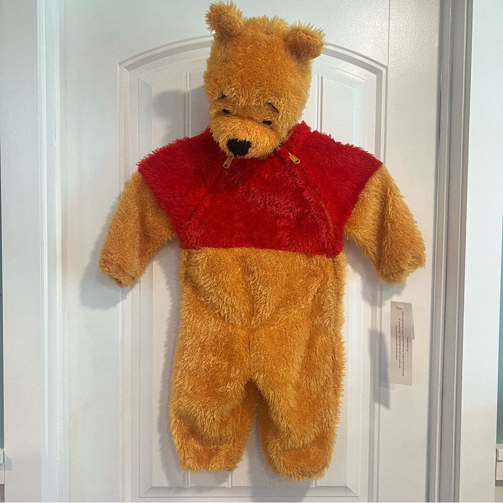 Disney Winnie the Pooh Plush‎ Bear Costume in Red and Tan. Size 12 Months. NWT.